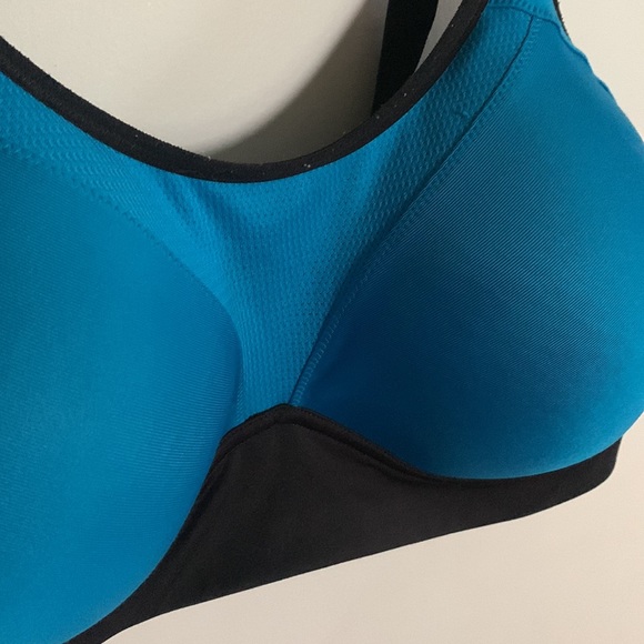 Champion sports bra - Picture 2 of 5